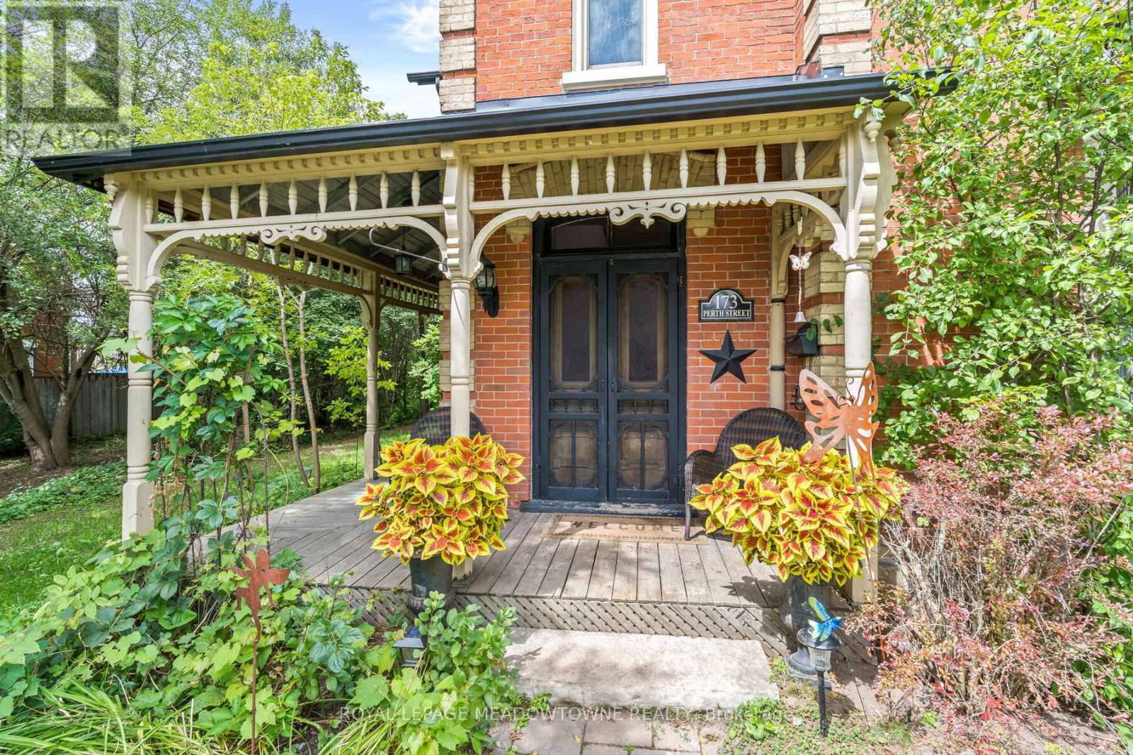 Photo 3 of 173 Perth Street, Halton Hills ON