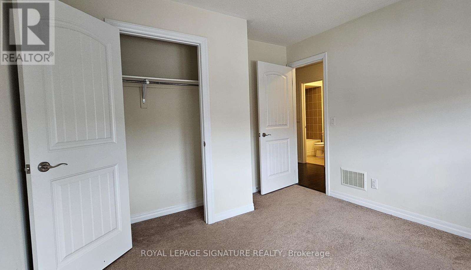 Photo 13 of 68 Hanson Crescent, Milton ON