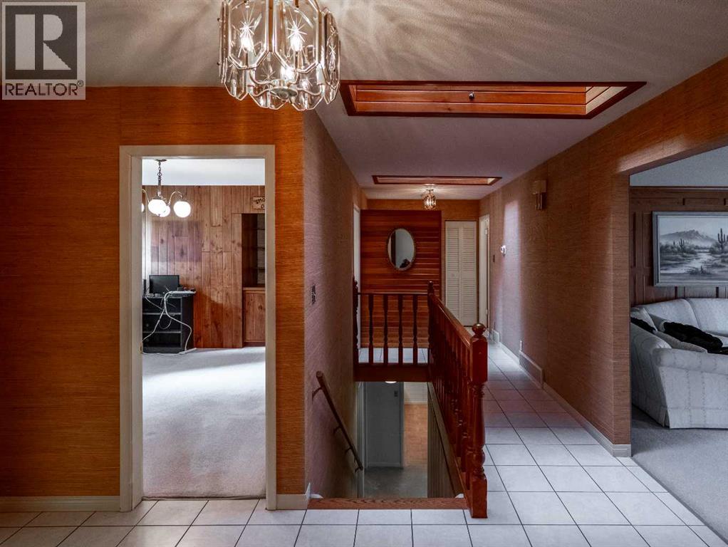 Photo 5 of 1922 15 Street S, Lethbridge AB