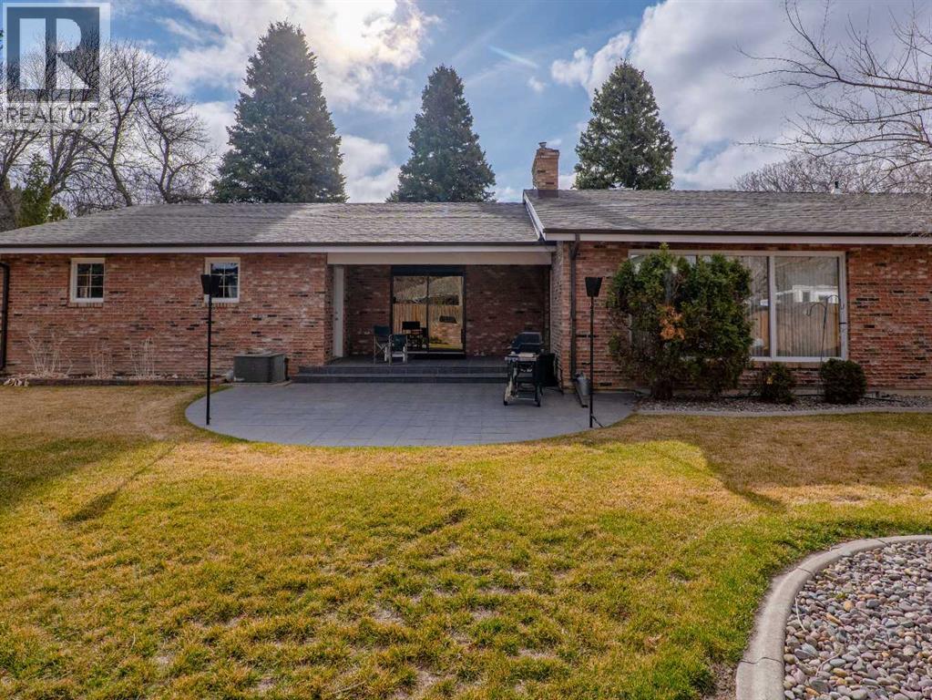 Photo 41 of 1922 15 Street S, Lethbridge AB