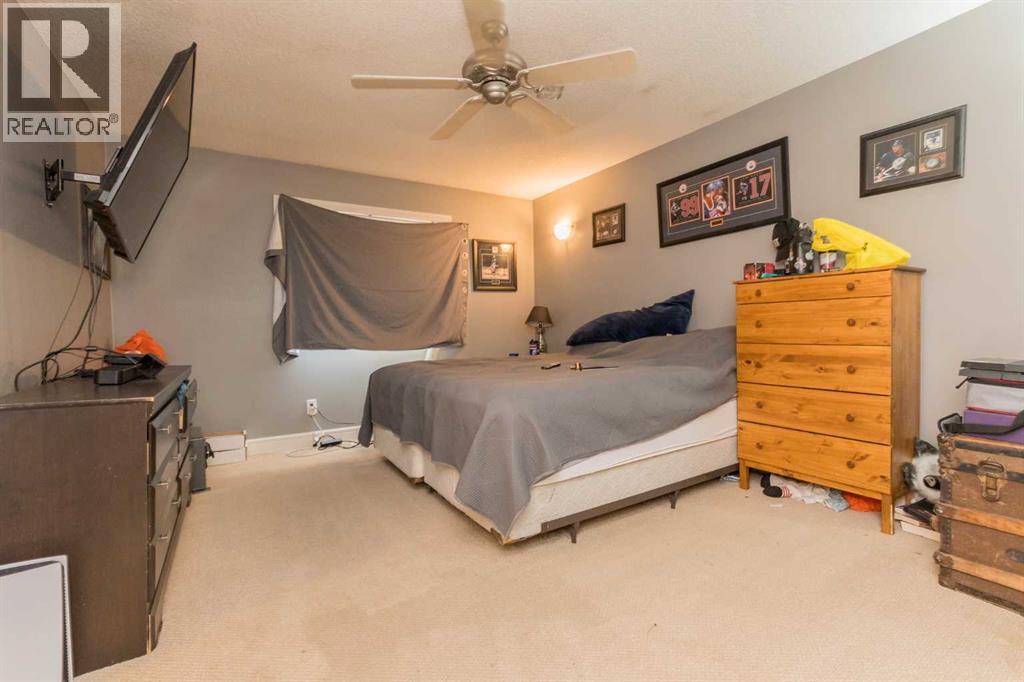 Photo 5 of 9038 131 Avenue, Grande Prairie AB