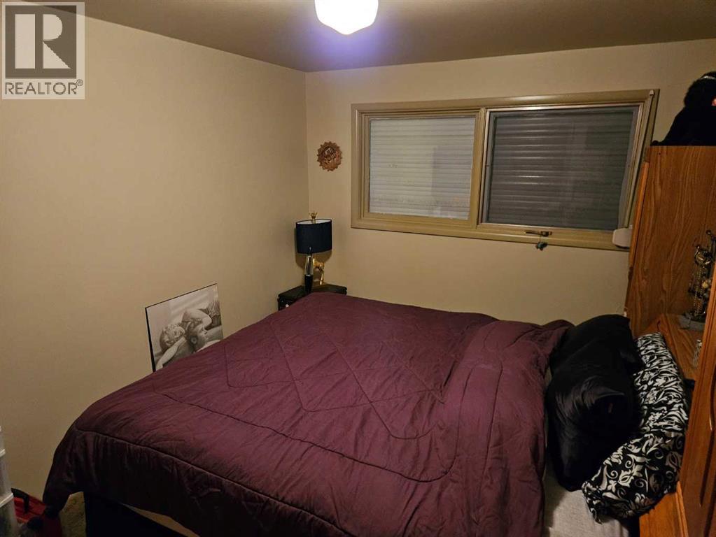 Photo 8 of 2613 10 Avenue, Lethbridge AB