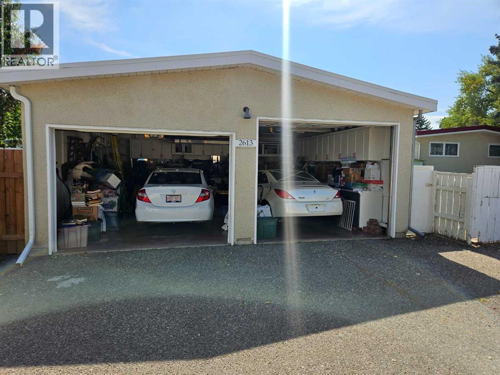 Photo 12 of 2613 10 Avenue, Lethbridge AB