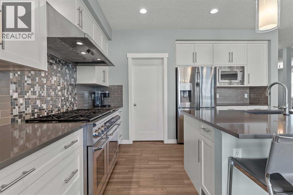 Photo 9 of 243 Mahogany Landing Se, Calgary AB