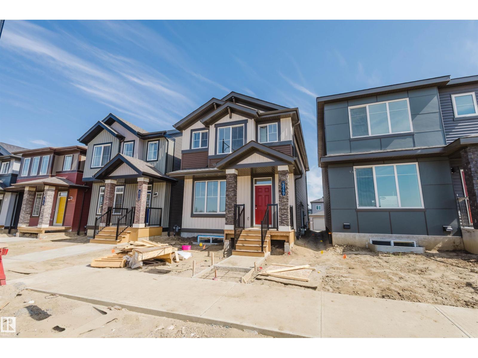 Photo 37 of 2117 Crossbill Ln Nw, Edmonton AB