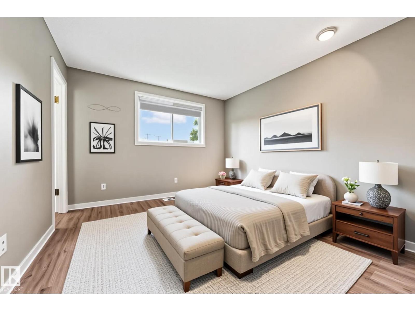 Photo 8 of 3528 13 Av Nw, Edmonton AB