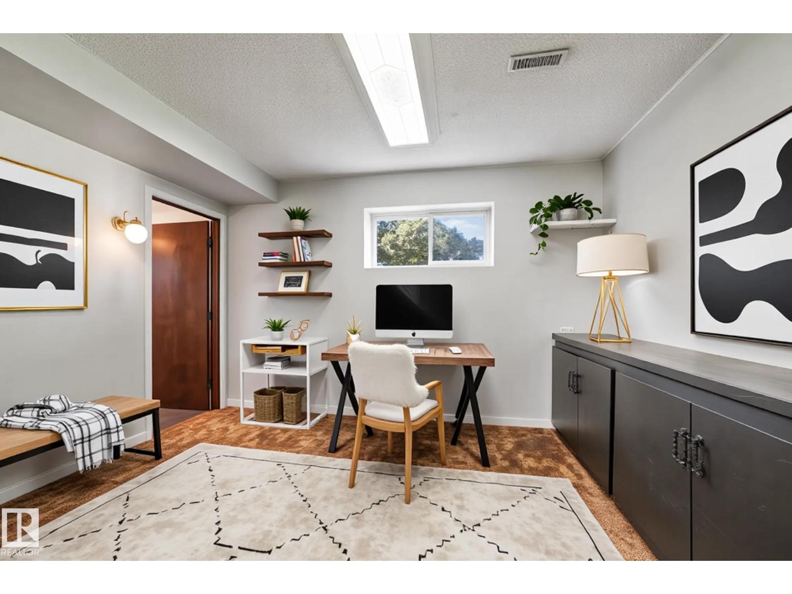 Photo 18 of 3528 13 Av Nw, Edmonton AB