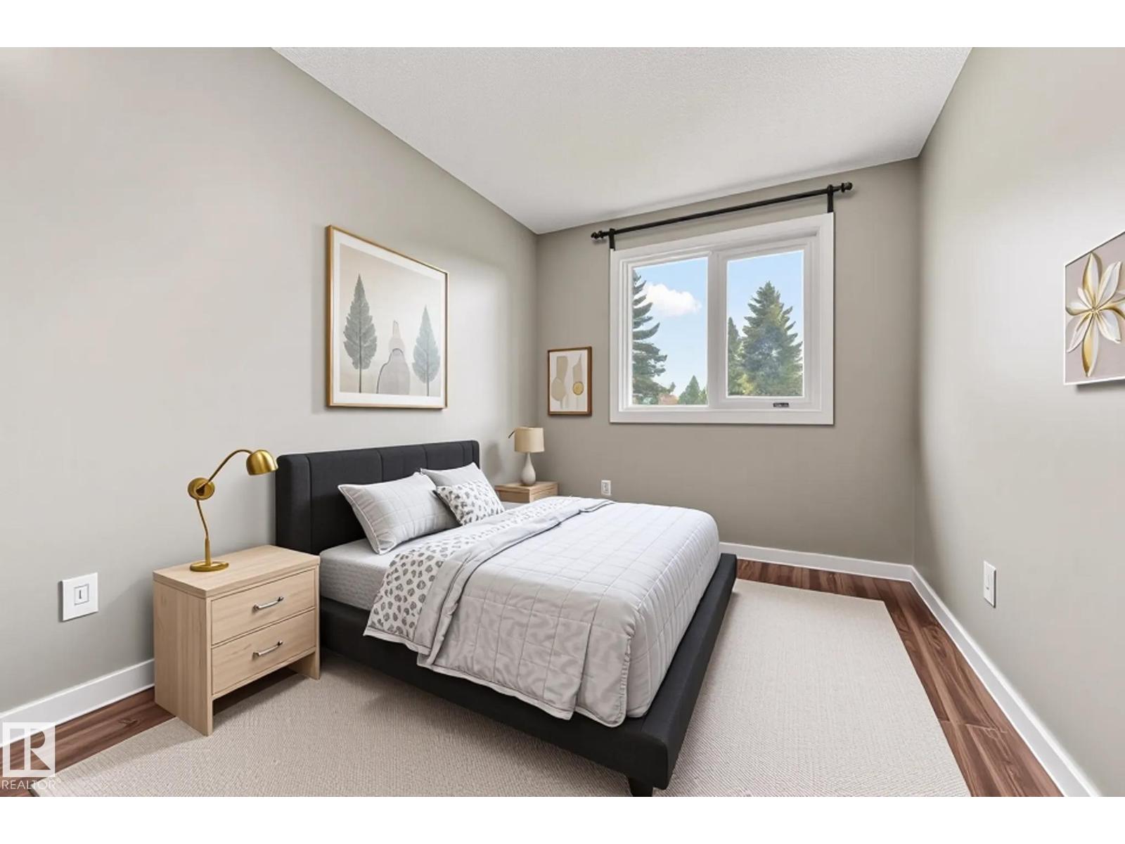 Photo 13 of 3528 13 Av Nw, Edmonton AB