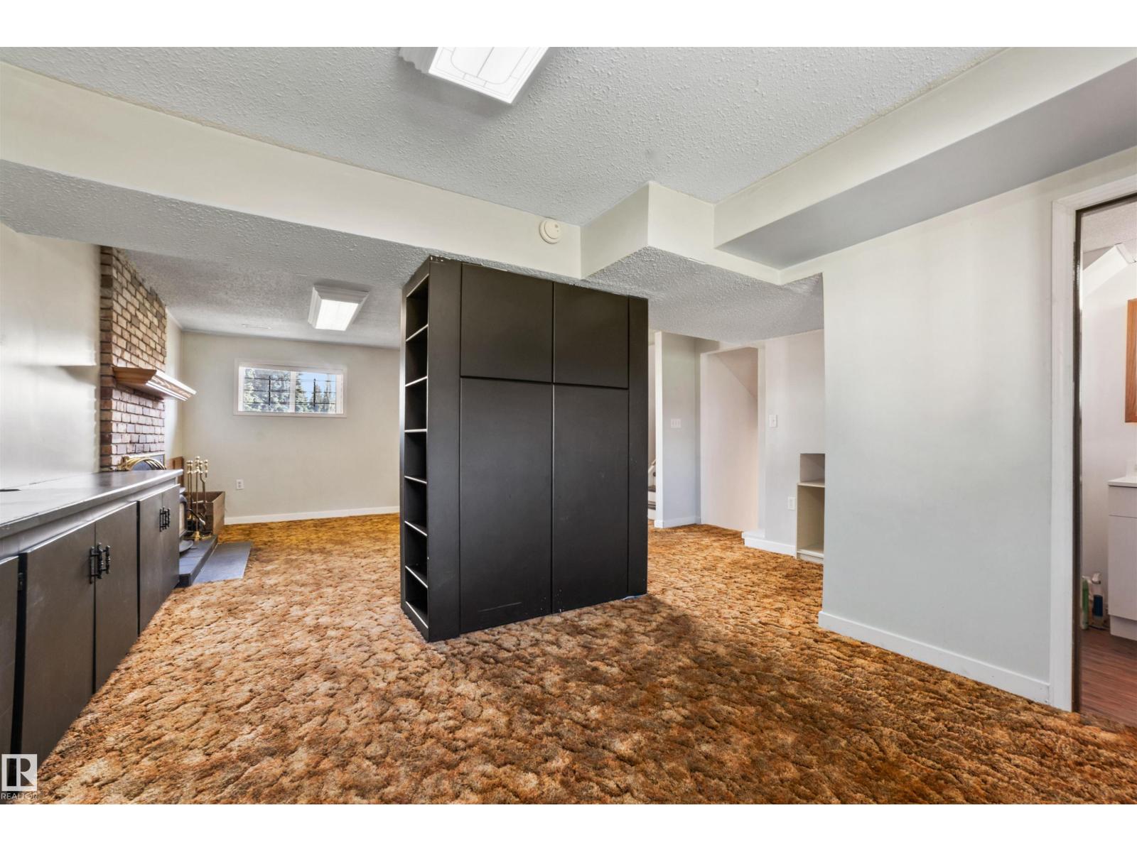 Photo 17 of 3528 13 Av Nw, Edmonton AB
