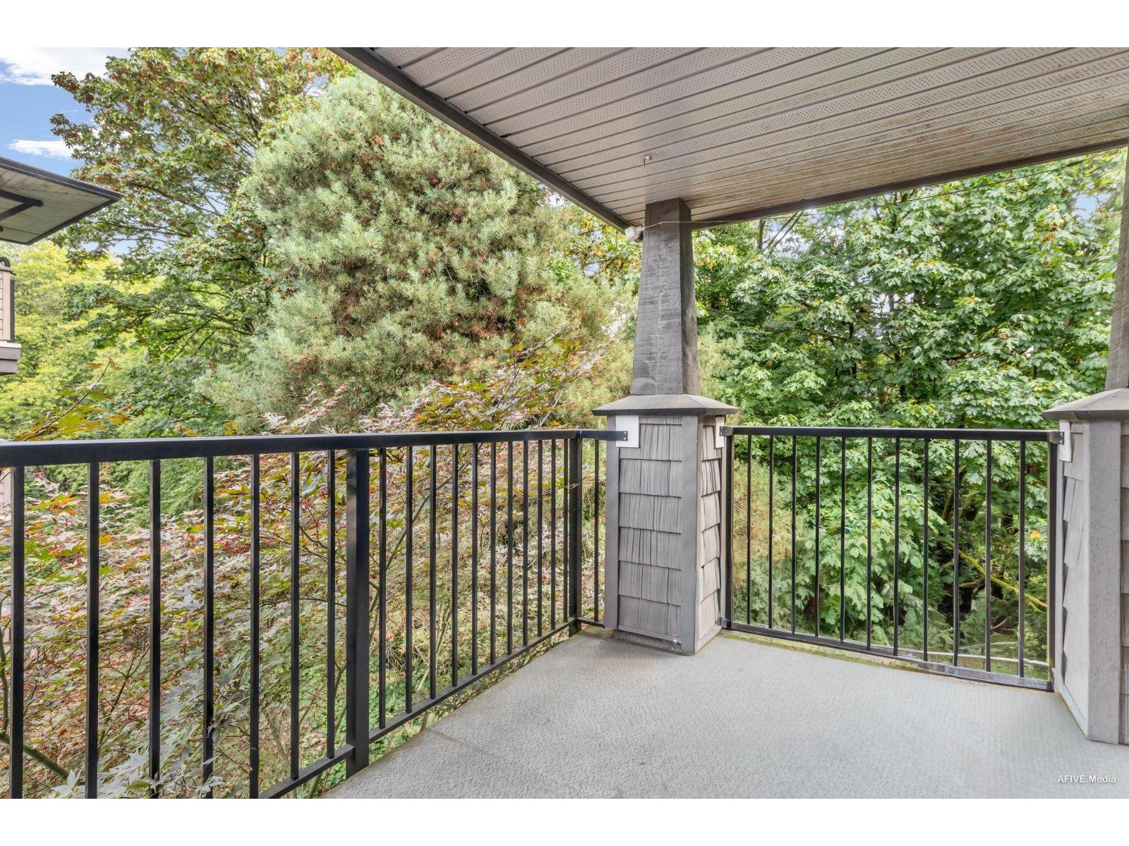 Photo 19 of 306 5474 198 Street, Langley BC