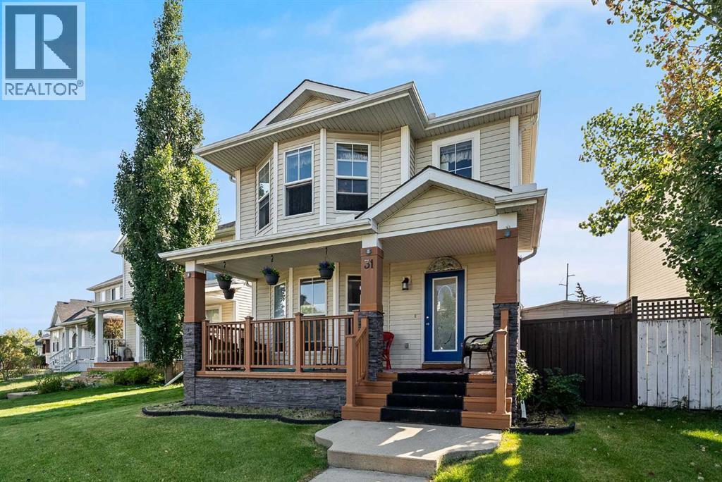 Photo 1 of 31 Inverness Grove Se, Calgary AB