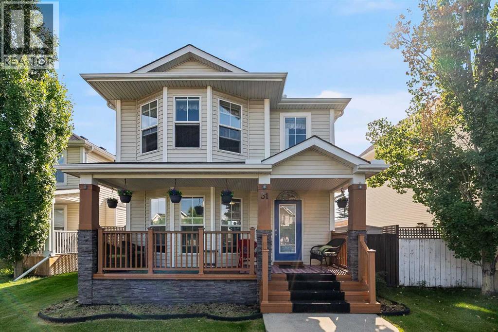 Photo 2 of 31 Inverness Grove Se, Calgary AB