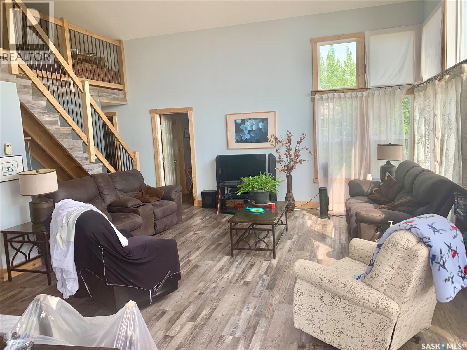 49 Lakeshore DRIVE - Photo 2 of 8, Invergordon Rm No. 430, Saskatchewan