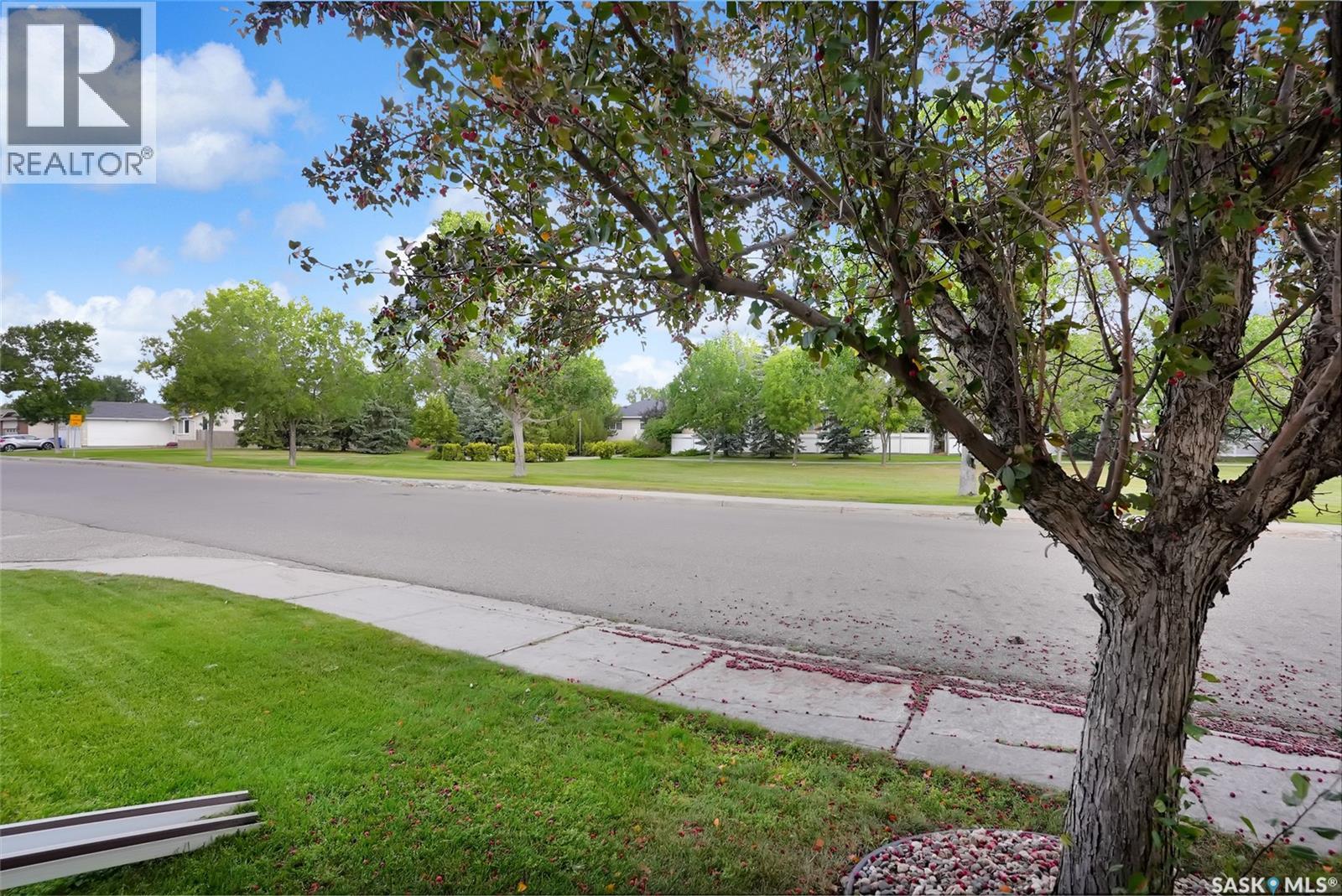 Photo 38 of 3556 Almond Grove, Regina SK