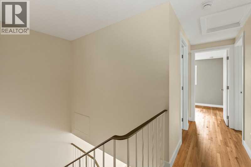 Photo 18 of 23 2815 Palliser Drive Sw, Calgary AB