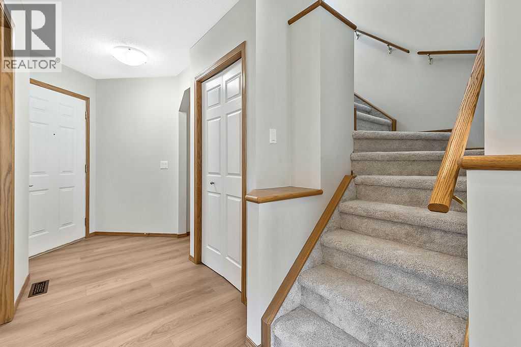 Photo 19 of 14 Crystalridge Bay, Okotoks AB