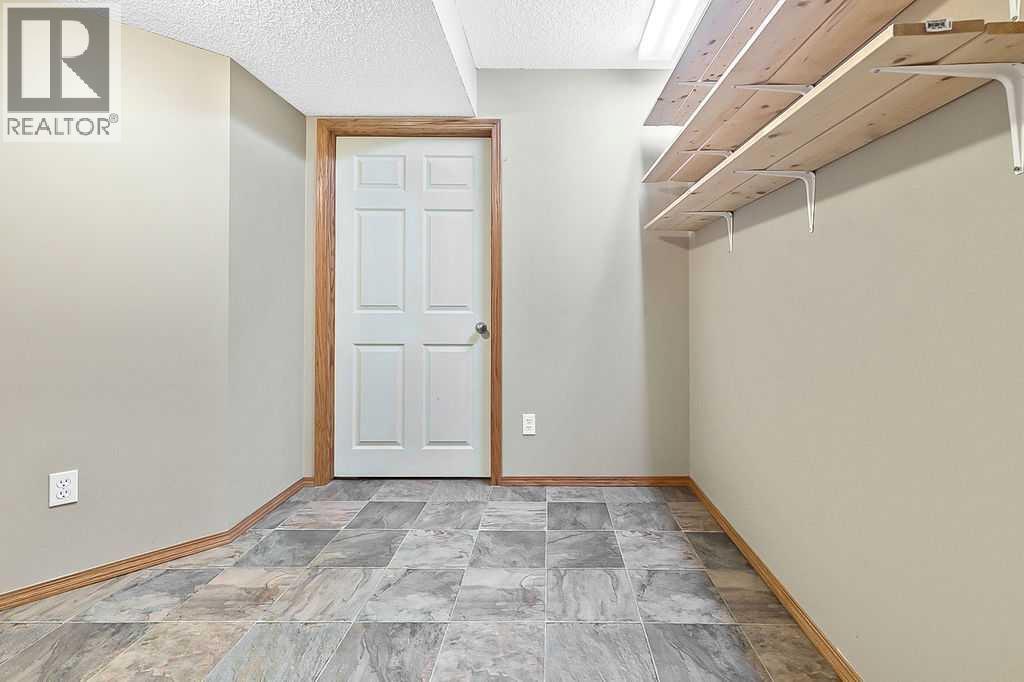 Photo 35 of 14 Crystalridge Bay, Okotoks AB