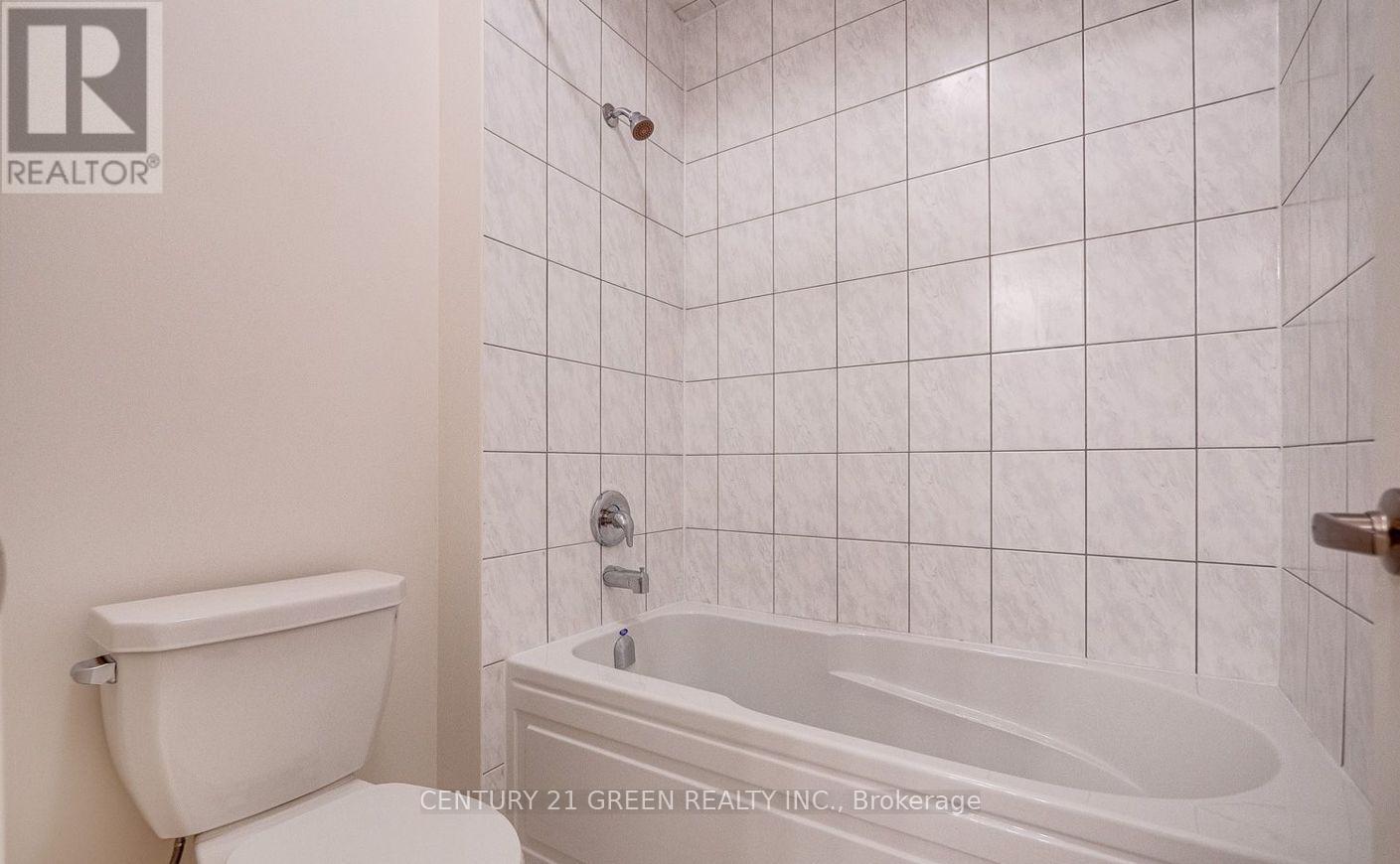 Photo 32 of 59 Hager Crk Terrace, Hamilton ON