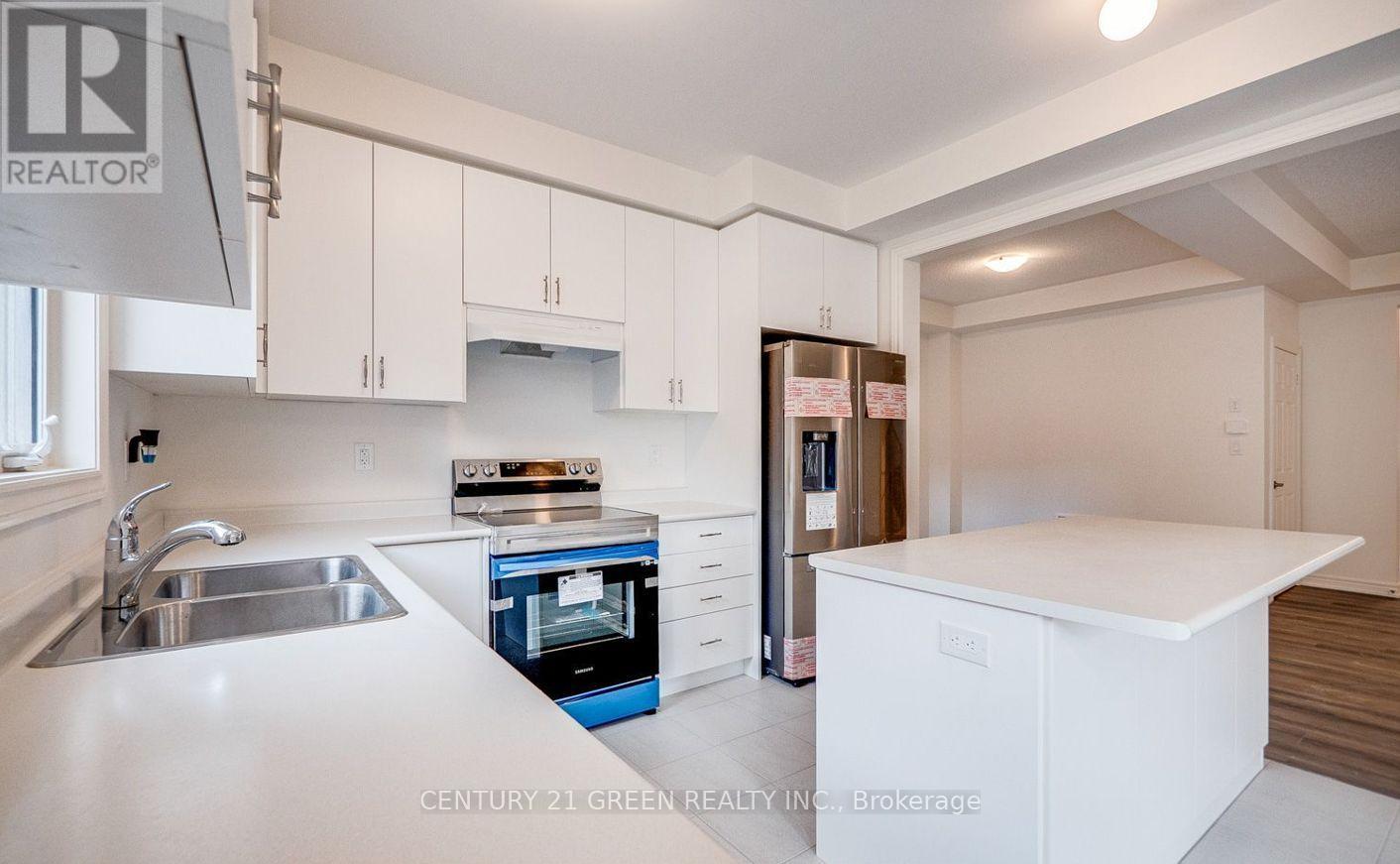 Photo 29 of 59 Hager Crk Terrace, Hamilton ON