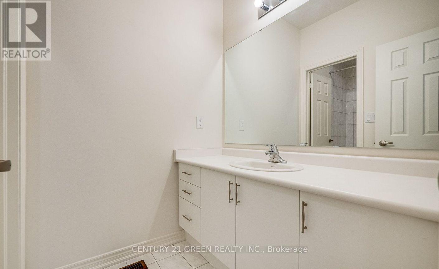 Photo 8 of 59 Hager Crk Terrace, Hamilton ON