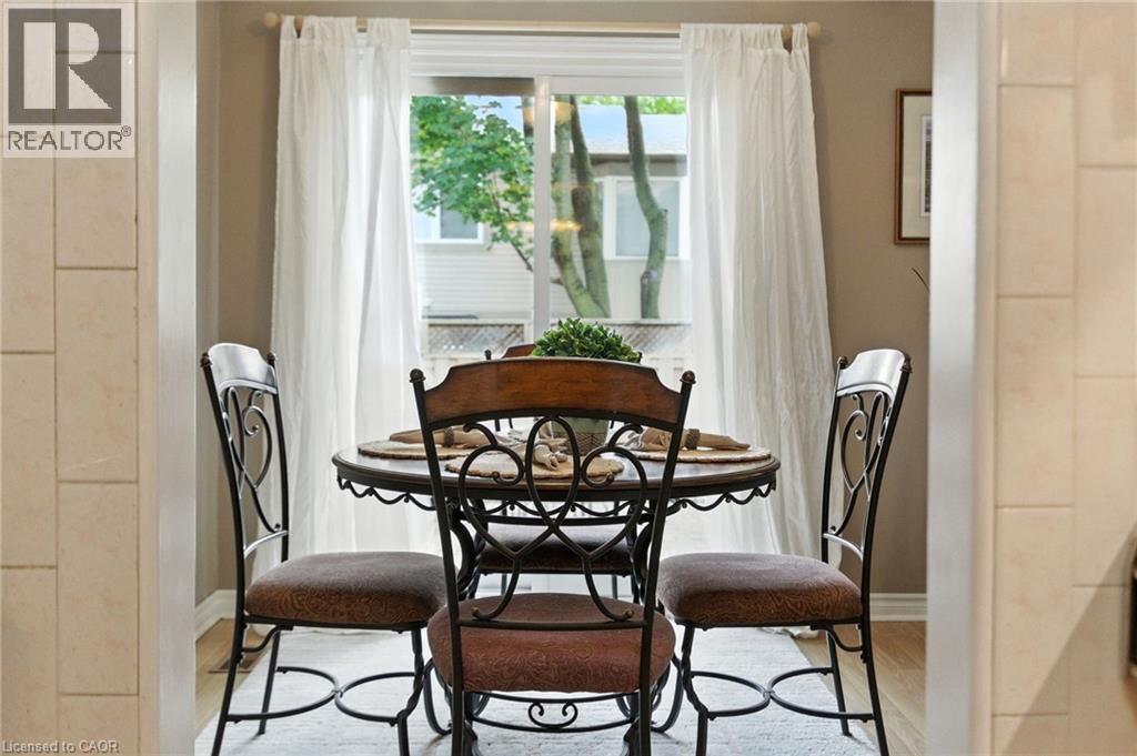 Photo 11 of 3008 Palmer Drive Unit 5, Burlington ON