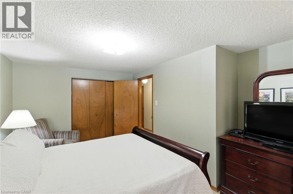 Photo 20 of 3008 Palmer Drive Unit 5, Burlington ON