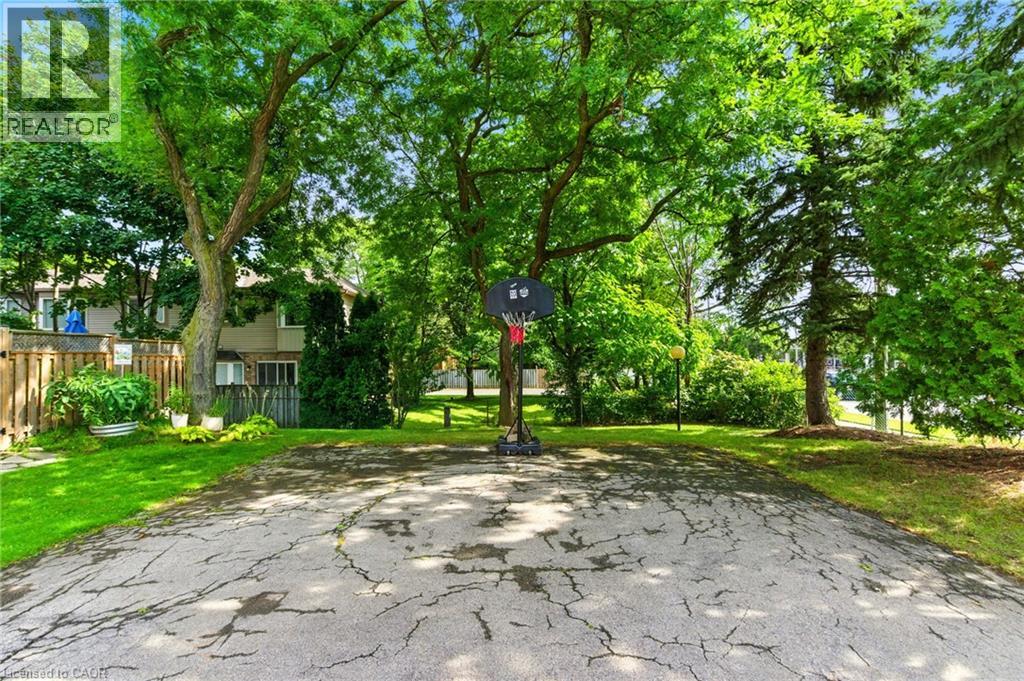 Photo 34 of 3008 Palmer Drive Unit 5, Burlington ON