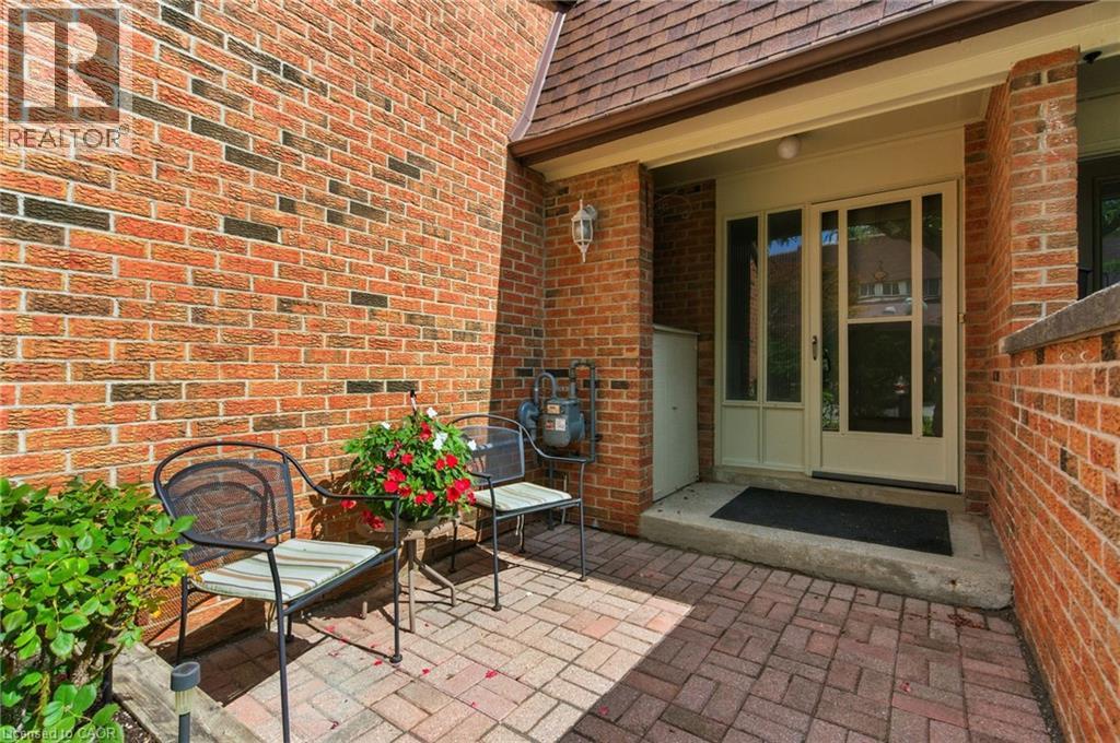 Photo 4 of 3008 Palmer Drive Unit 5, Burlington ON