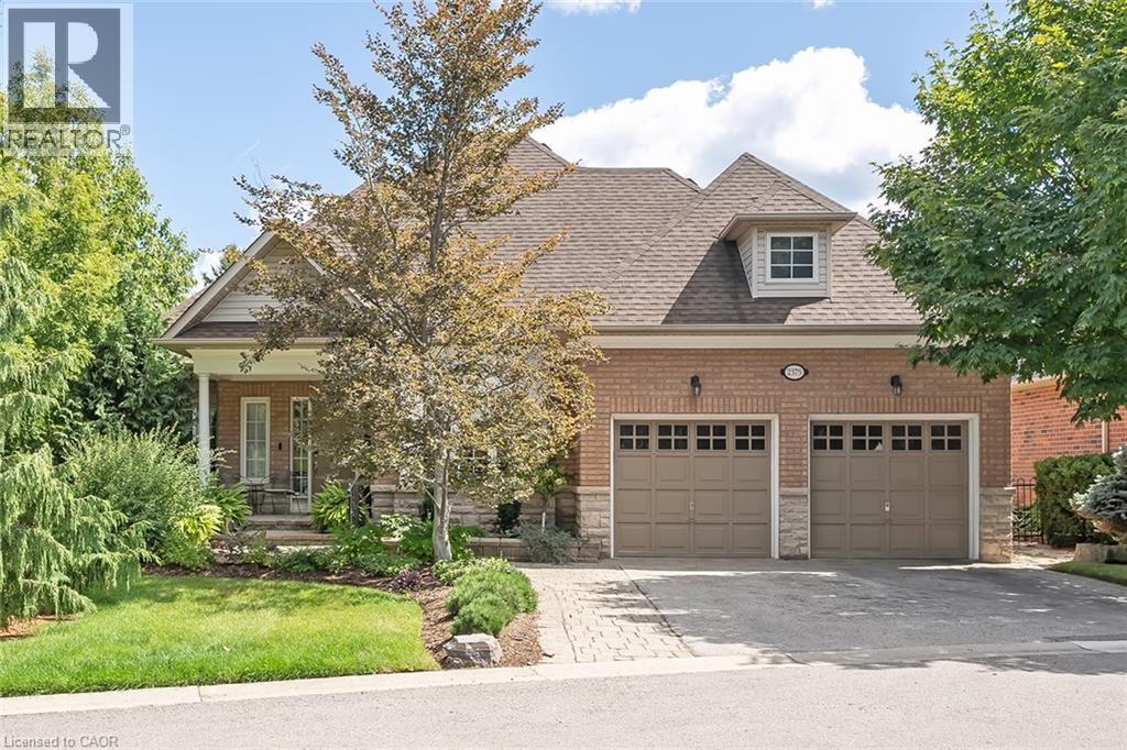 Photo 1 of 2375 Ravine Gate, Oakville ON