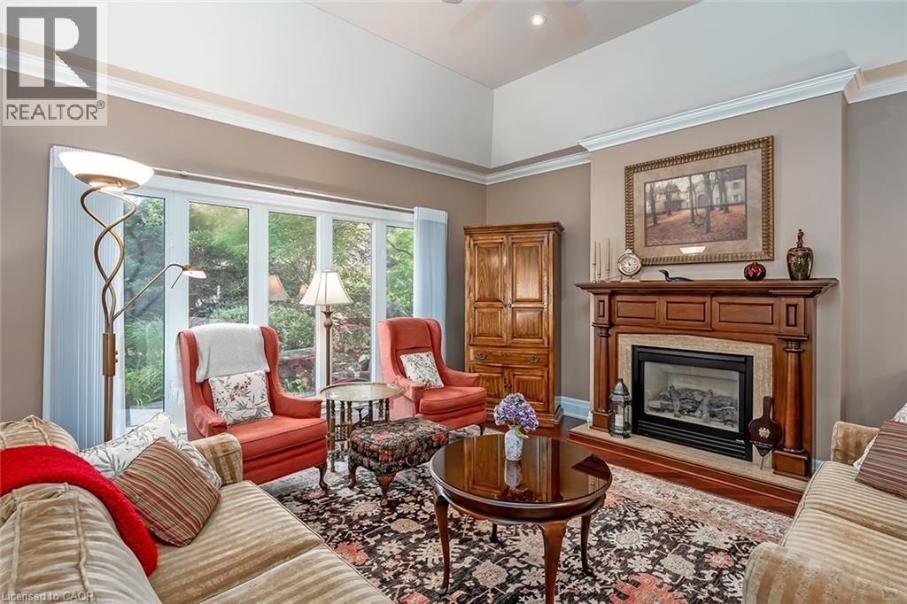 Photo 18 of 2375 Ravine Gate, Oakville ON