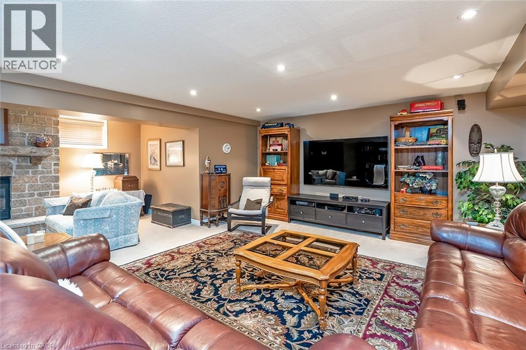 Photo 31 of 2375 Ravine Gate, Oakville ON