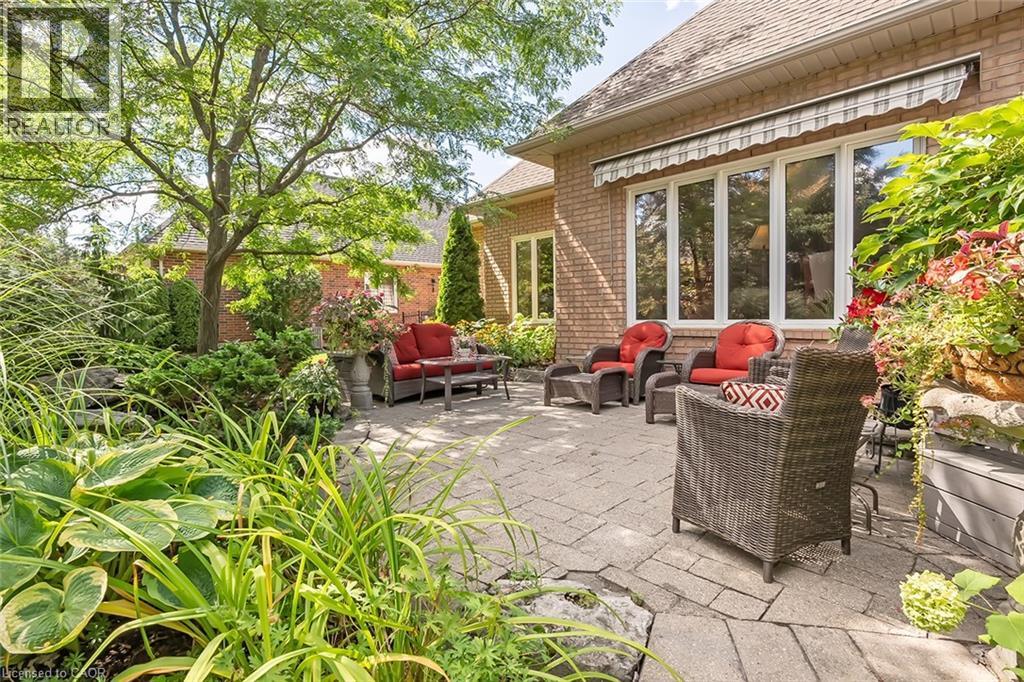 Photo 39 of 2375 Ravine Gate, Oakville ON