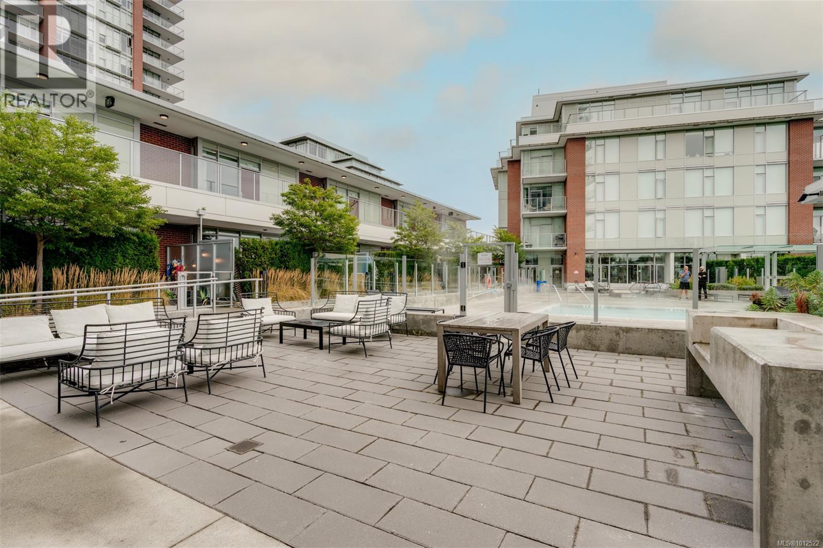 304 60 Saghalie Road, Victoria