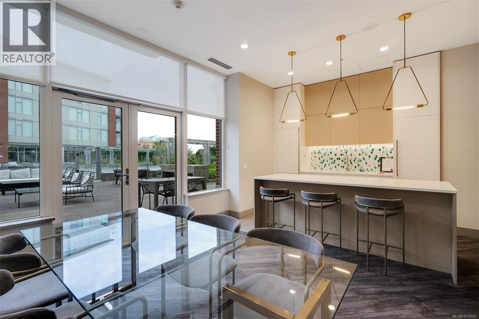 304 60 Saghalie Road, Victoria