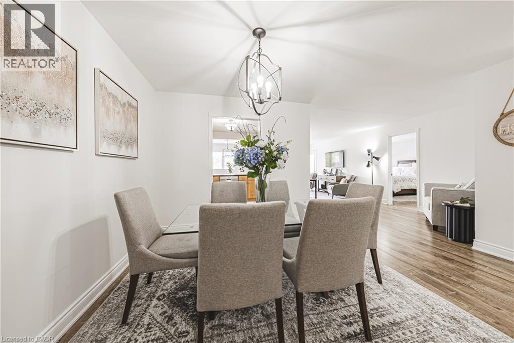 Photo 13 of 3050 Pinemeadow Drive Unit 30, Burlington ON