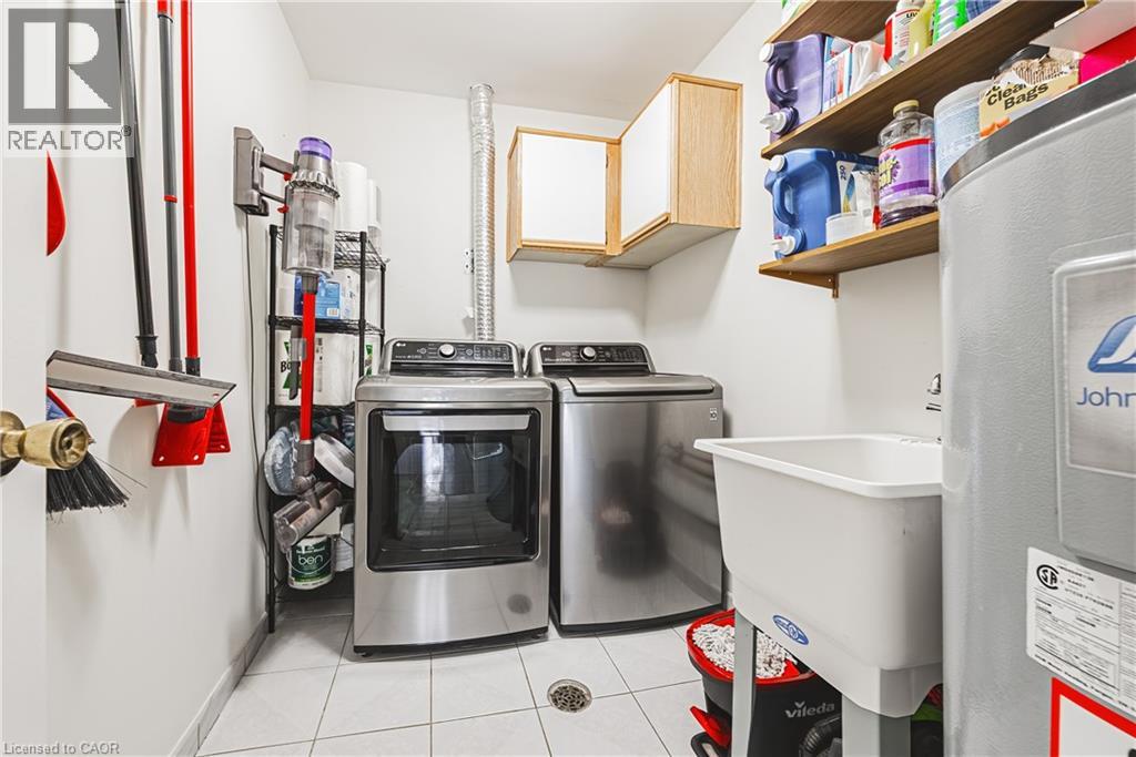 Photo 21 of 3050 Pinemeadow Drive Unit 30, Burlington ON