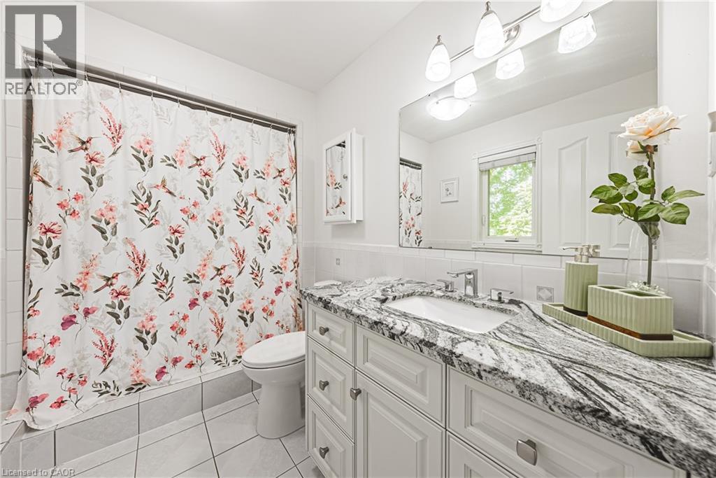 Photo 18 of 3050 Pinemeadow Drive Unit 30, Burlington ON
