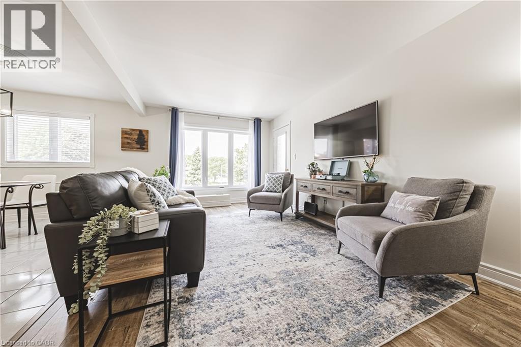 Photo 1 of 3050 Pinemeadow Drive Unit 30, Burlington ON