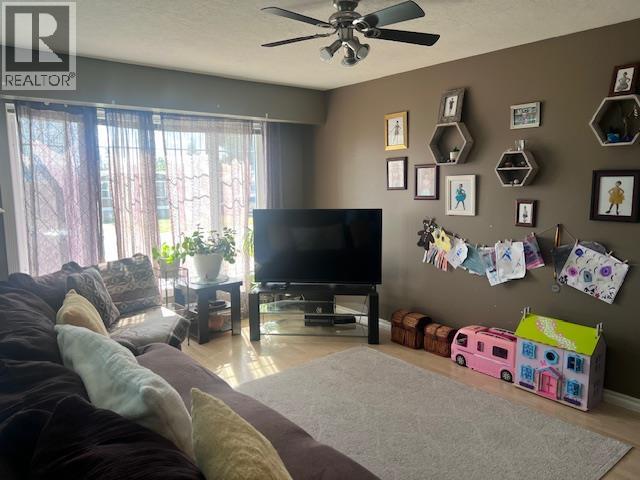 312 99 Avenue, Dawson Creek