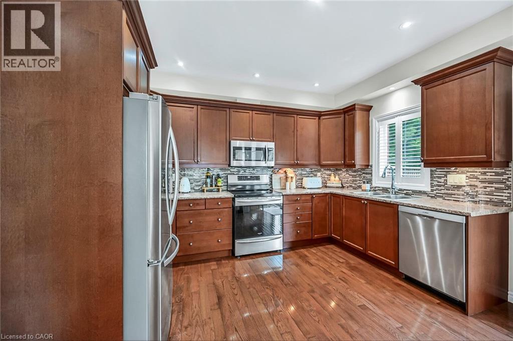 Photo 15 of 99 Panabaker Drive Unit 8, Ancaster ON