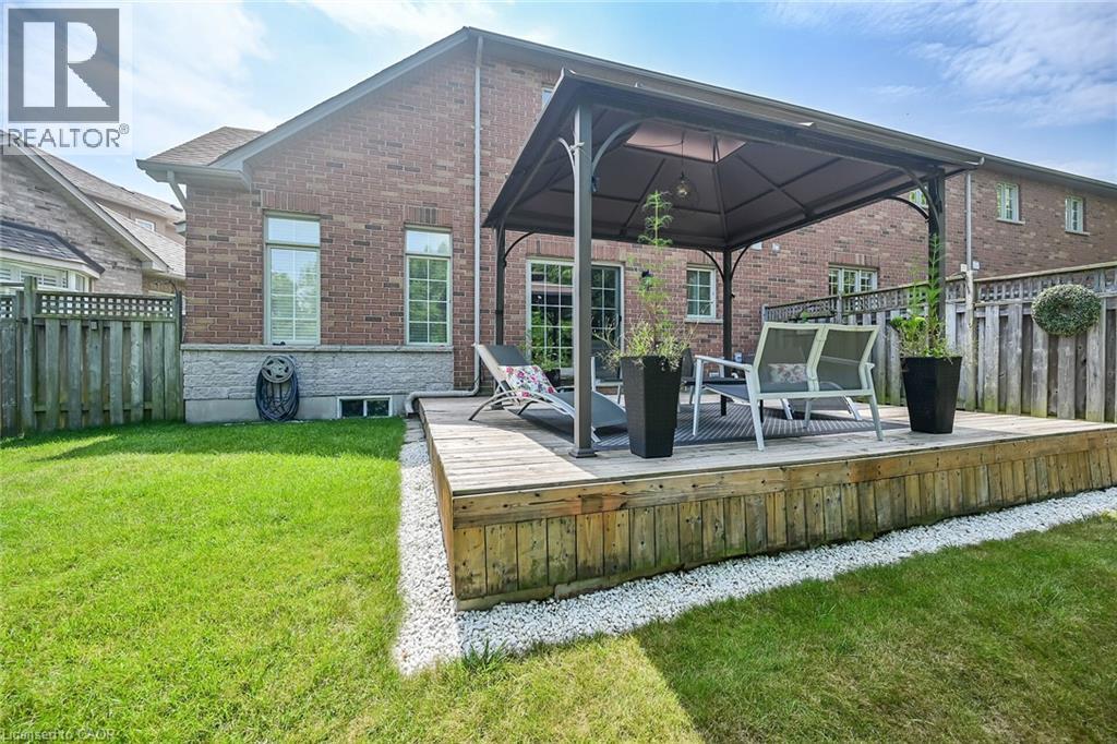 Photo 48 of 99 Panabaker Drive Unit 8, Ancaster ON