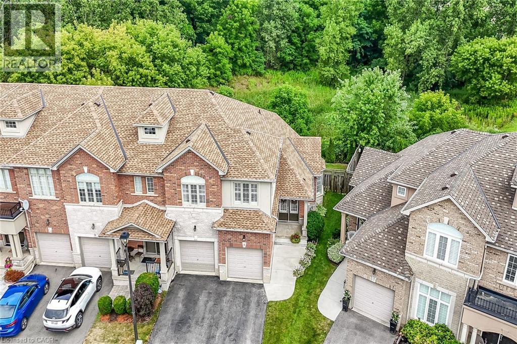Photo 49 of 99 Panabaker Drive Unit 8, Ancaster ON