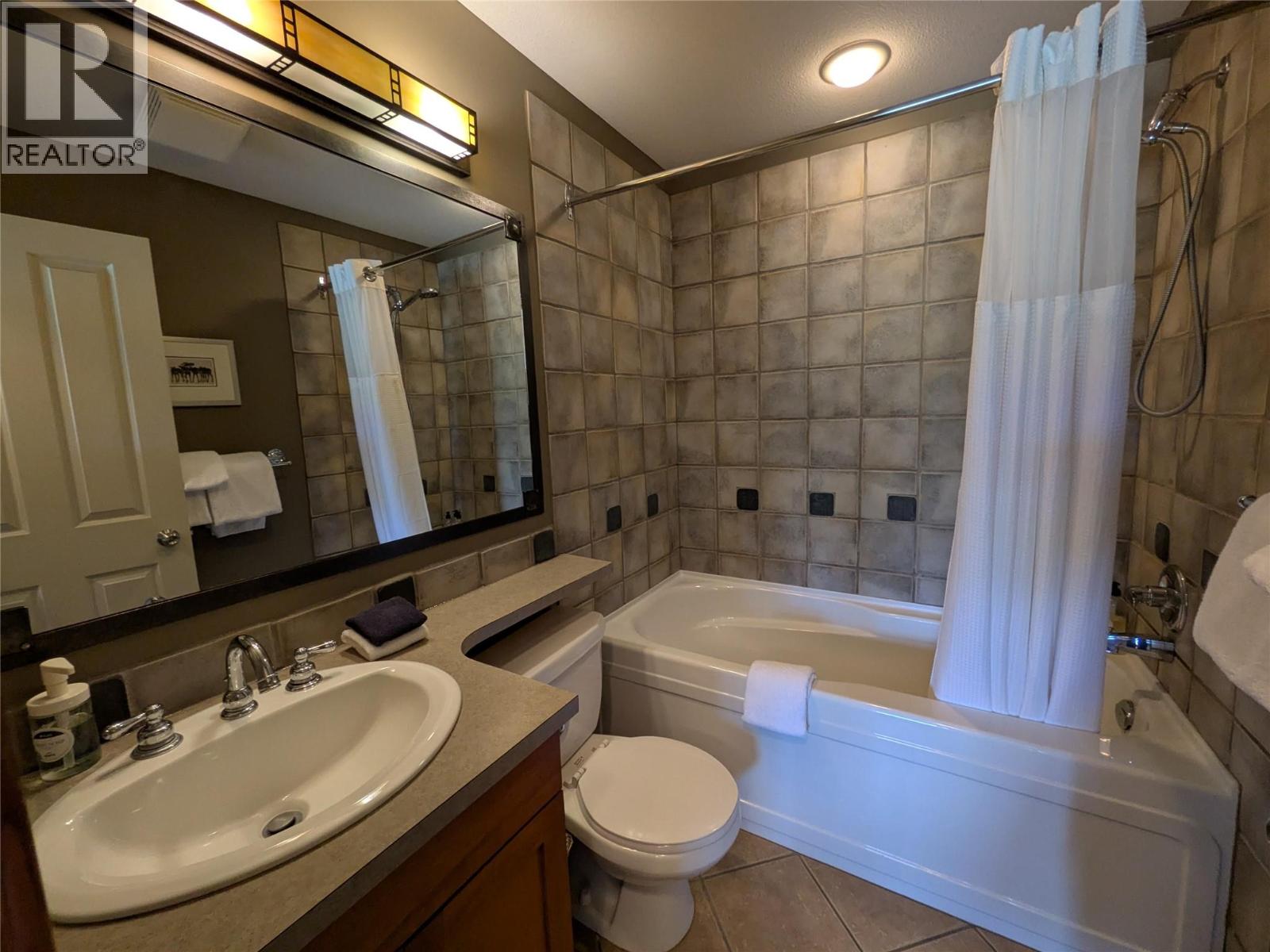 4559 TIMBERLINE Crescent Unit# 542A, Fernie