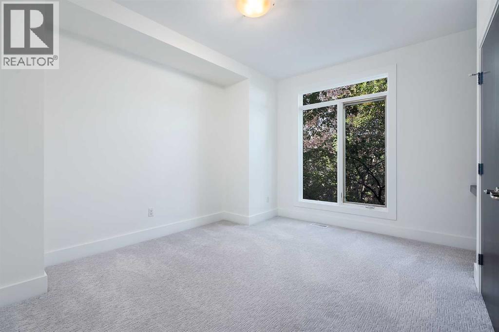 Photo 24 of 4927 21 Street Sw, Calgary AB