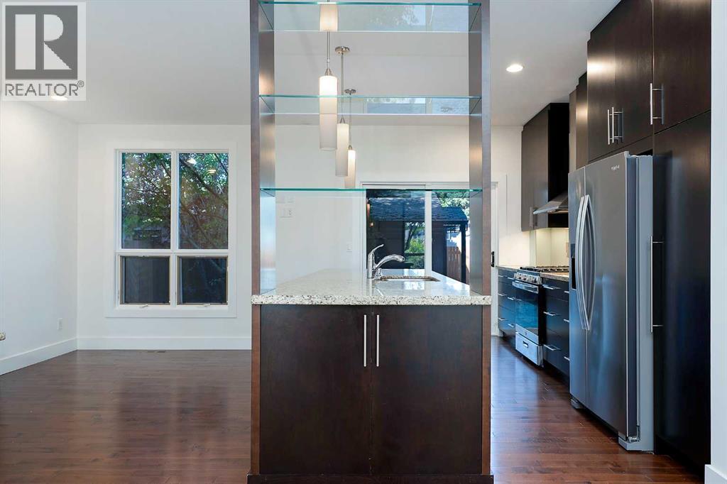 Photo 13 of 4927 21 Street Sw, Calgary AB