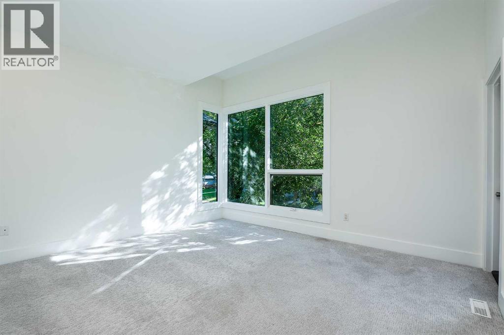 Photo 31 of 4927 21 Street Sw, Calgary AB