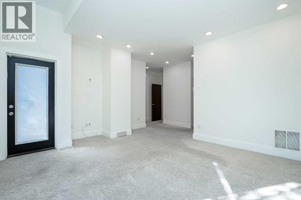 Photo 33 of 4927 21 Street Sw, Calgary AB