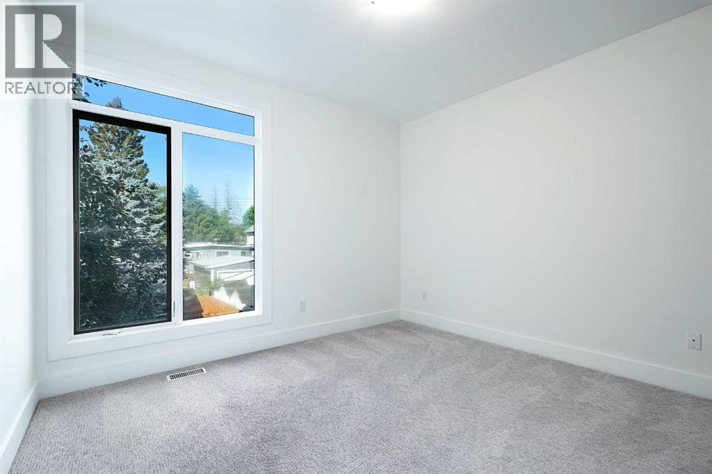 Photo 26 of 4927 21 Street Sw, Calgary AB
