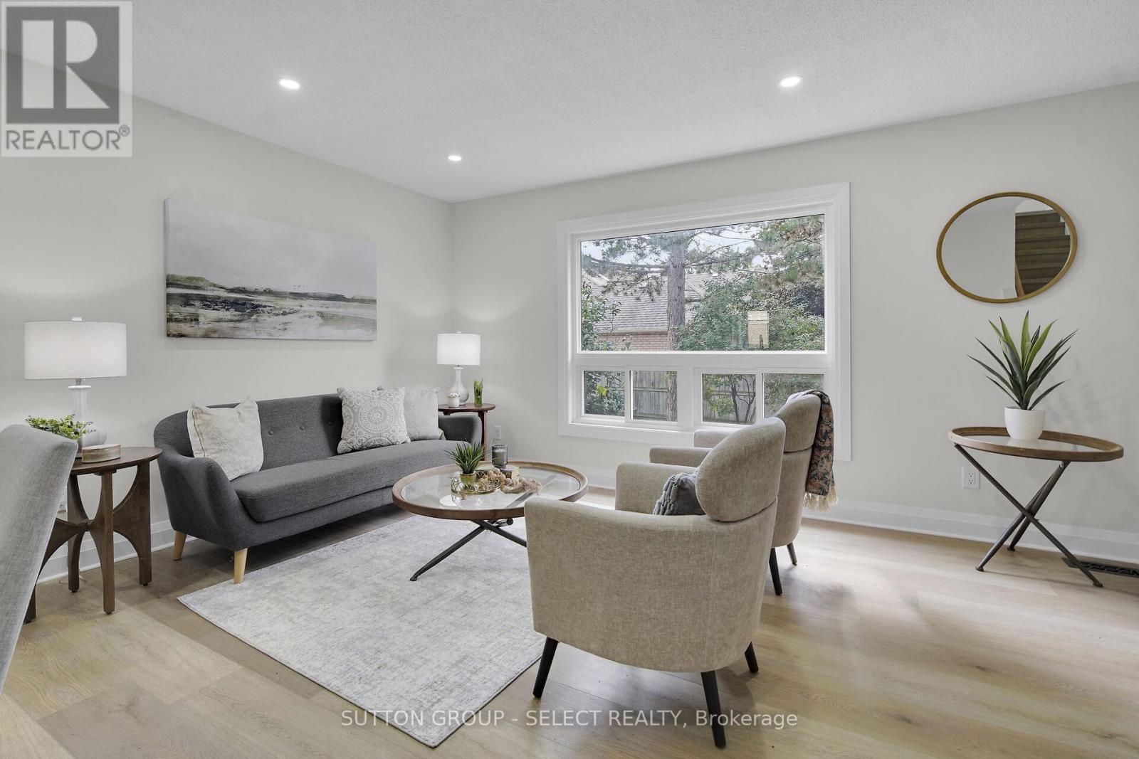 Photo 13 of 6 626 Wharncliffe Road S, London South ON