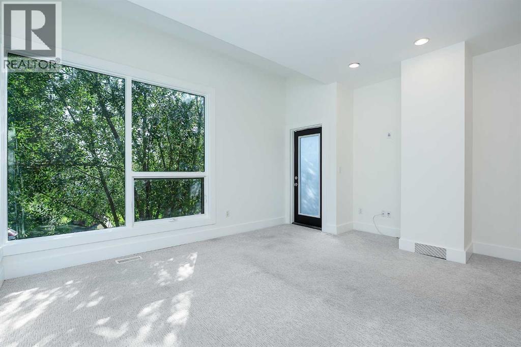 Photo 32 of 4927 21 Street Sw, Calgary AB